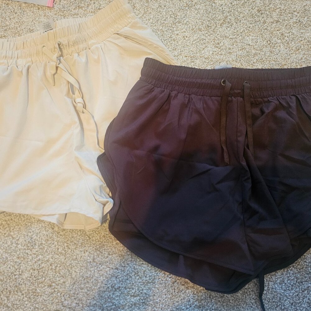 Buffbunny athletic shorts - Picture 1 of 5